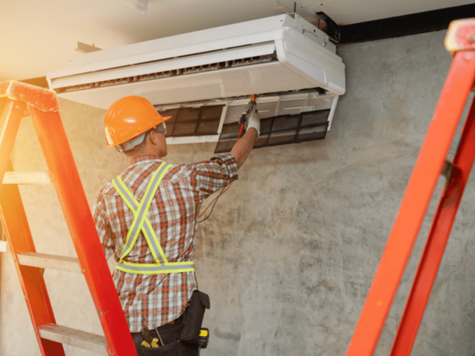 Learn how to choose the right HVAC contractor in Raleigh.